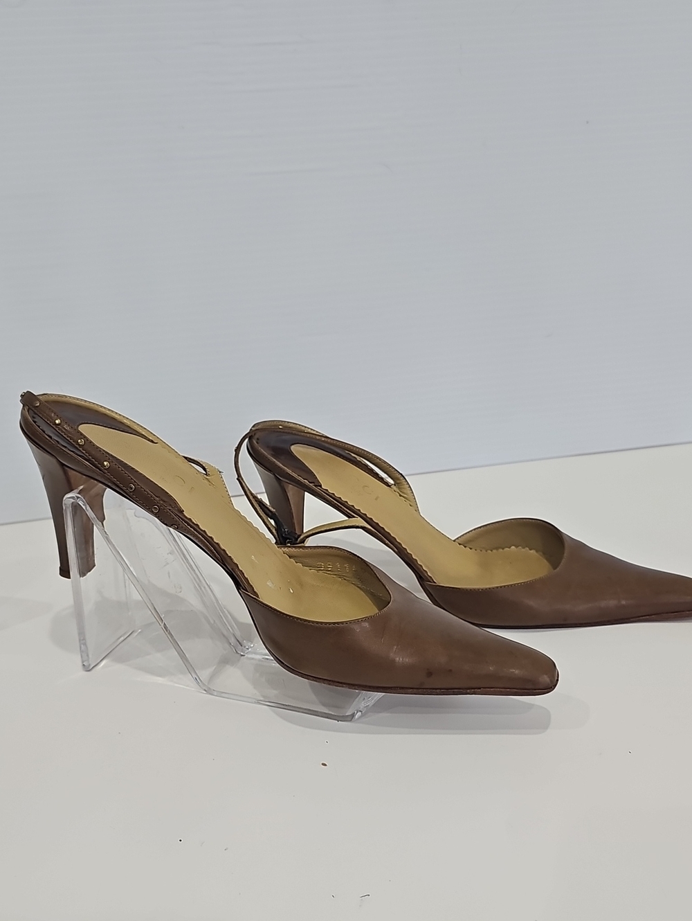 GUCCI Brown Leather Heel Size 6 Slingback Pumps pointed - Picture 11 of 14